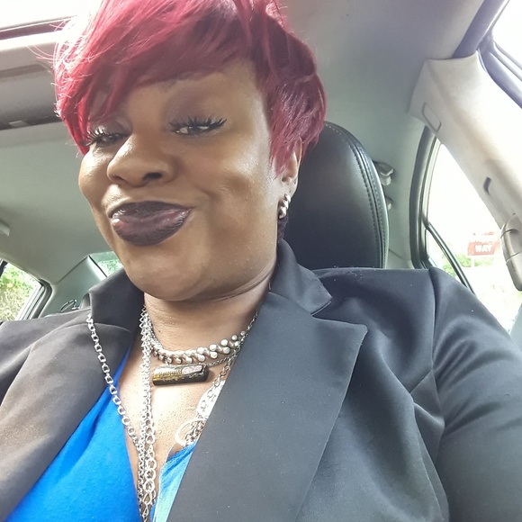 Meet your Posher, Toni - Picture 8 of 10